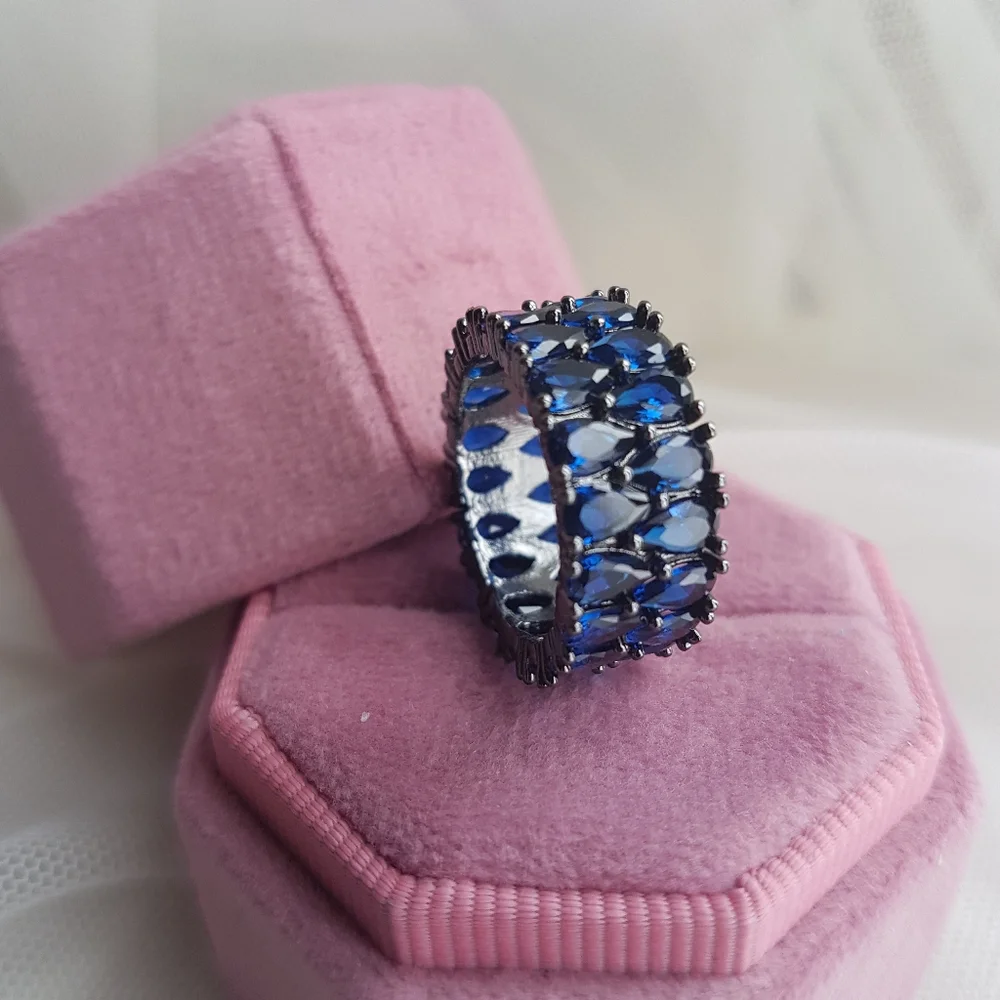 Swarovski Elements Black Finish Royal Blue Teardrop Eternity Band Ring NEW